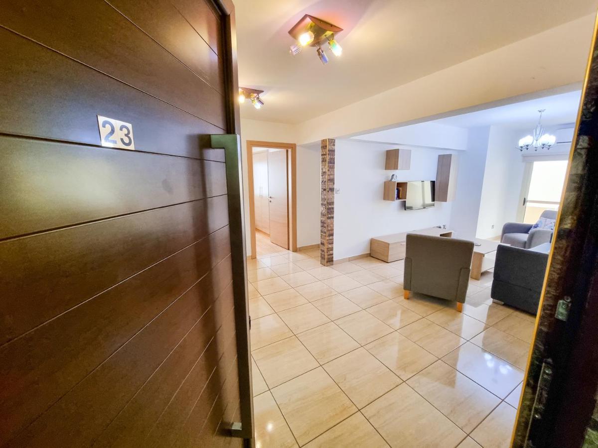 Sunbay City Rooms Larnaka Exterior foto