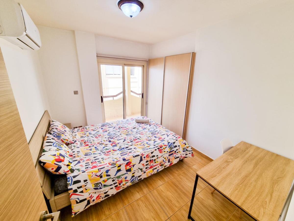 Sunbay City Rooms Larnaka Exterior foto